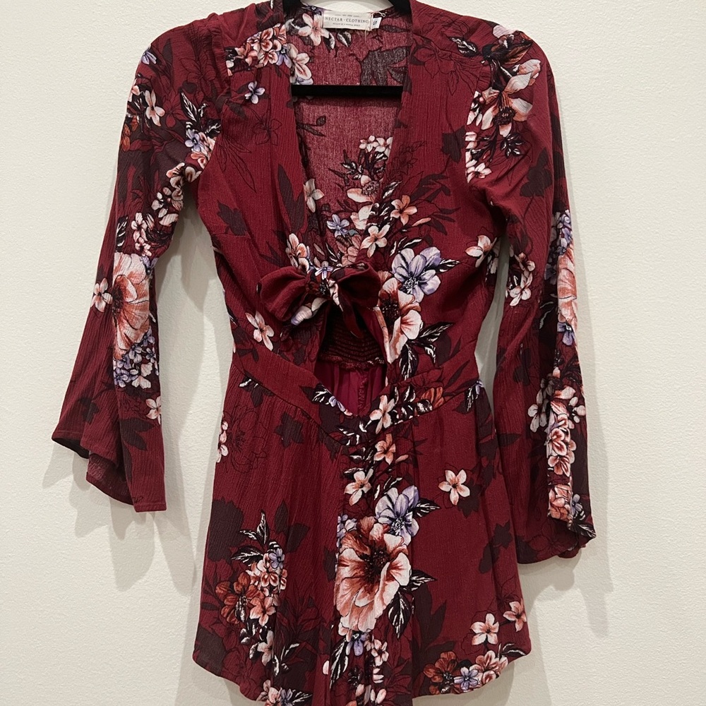 Nectar Clothing Beautiful Hawaiian Floral Romper with Front Tie